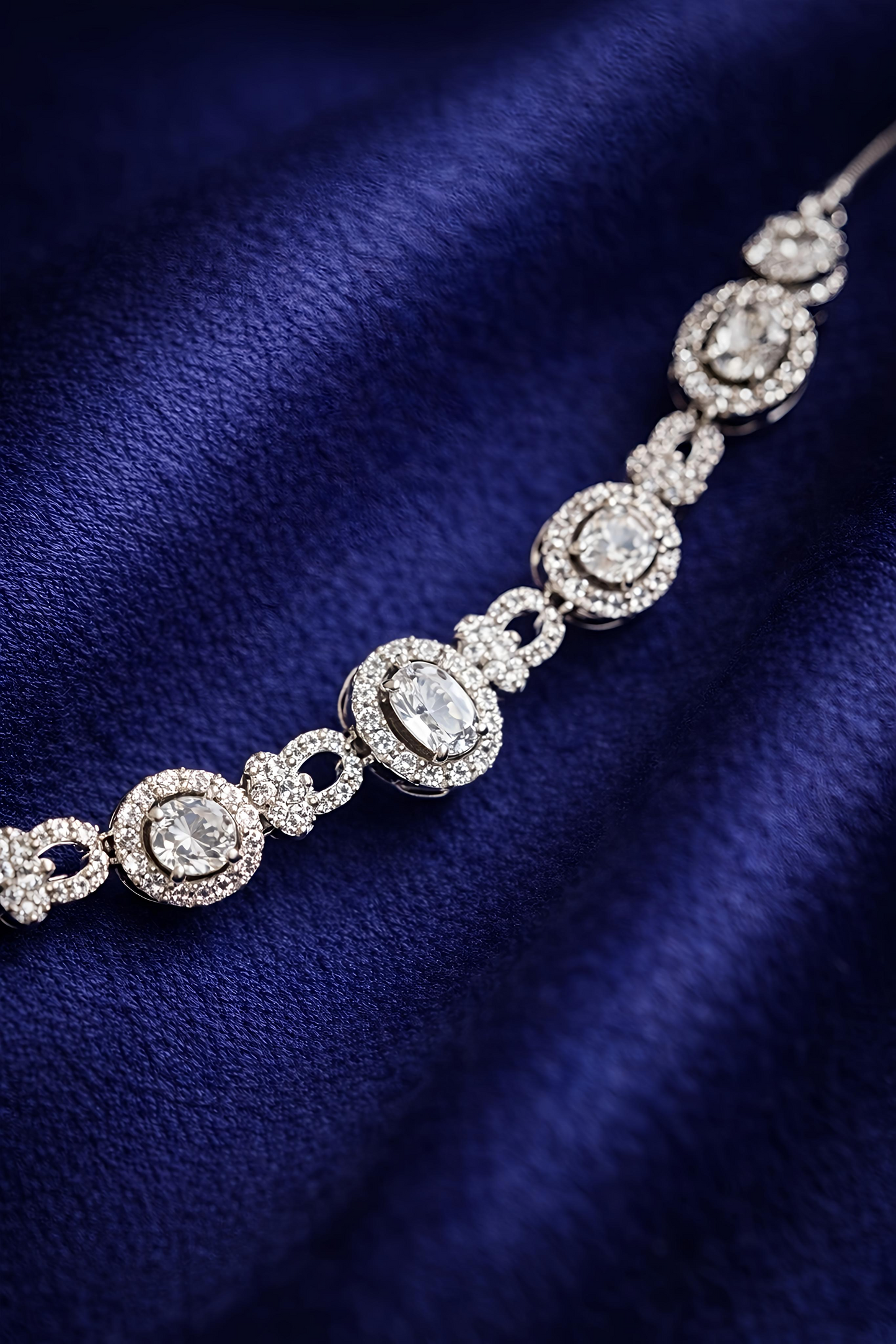 Elegant American Diamond Necklace Set (MAN18)