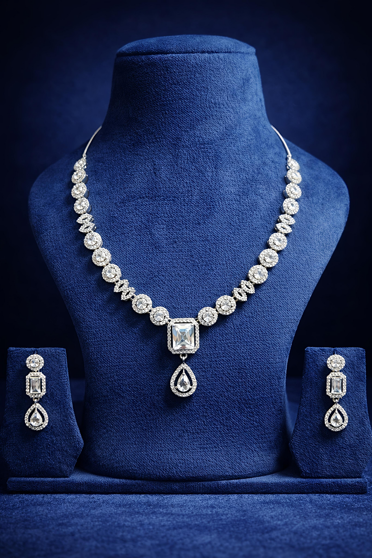 Luxury Crystal American Diamond Necklace Set (MAN23)