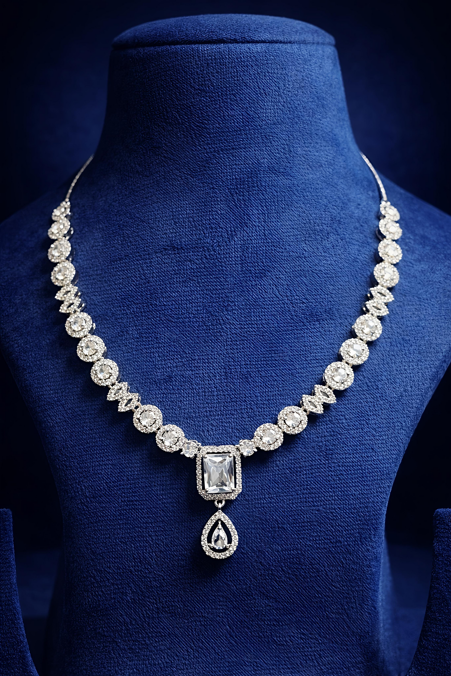 Luxury Crystal American Diamond Necklace Set (MAN23)