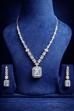Luxury Crystal American Diamond Pendant Set (MAN20)