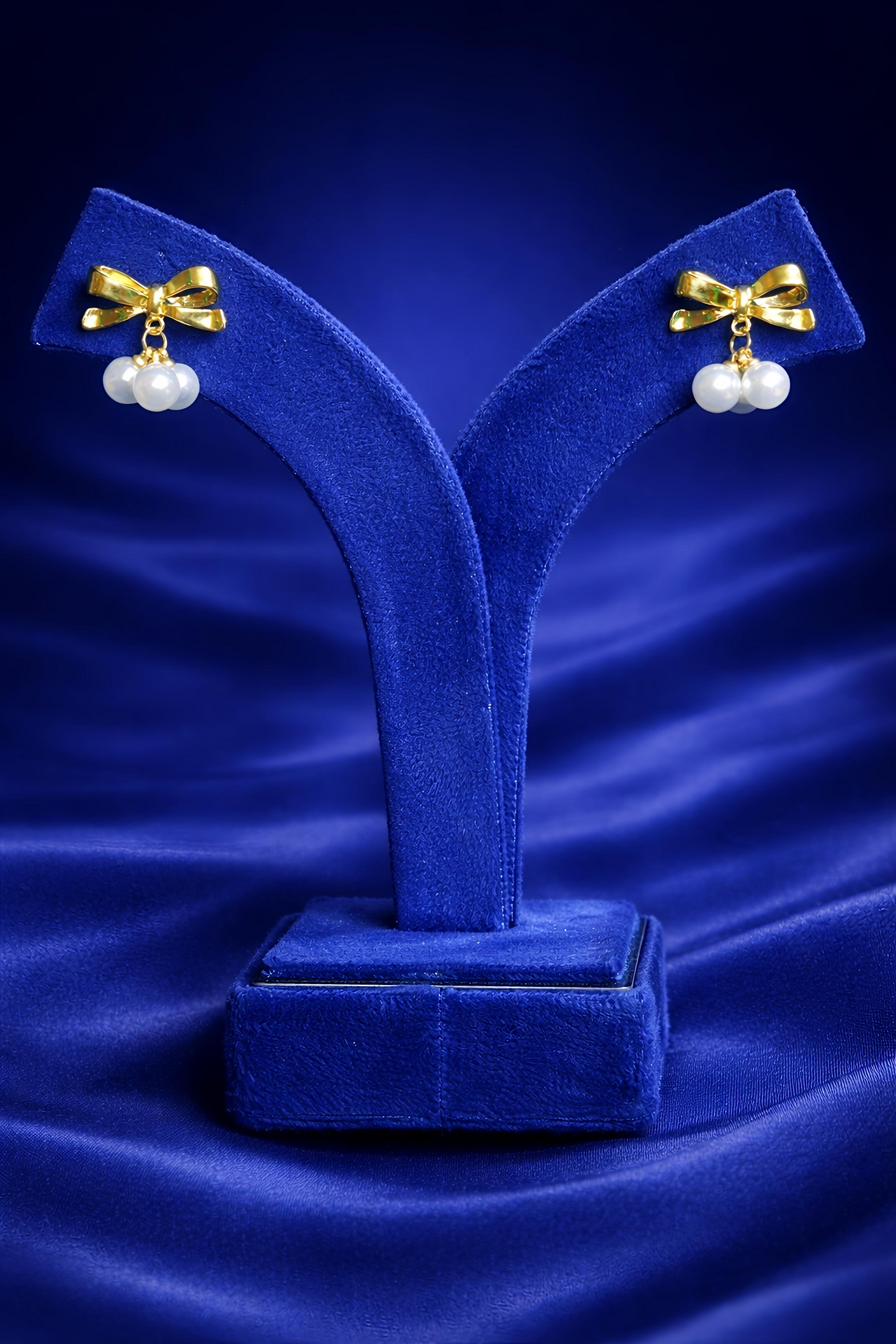Gold Bow Pearl Stud Earrings (EAR25)