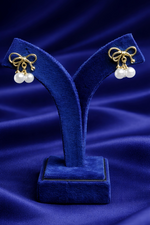 Elegant Minimal Daily Wear Earrings (EAR26)