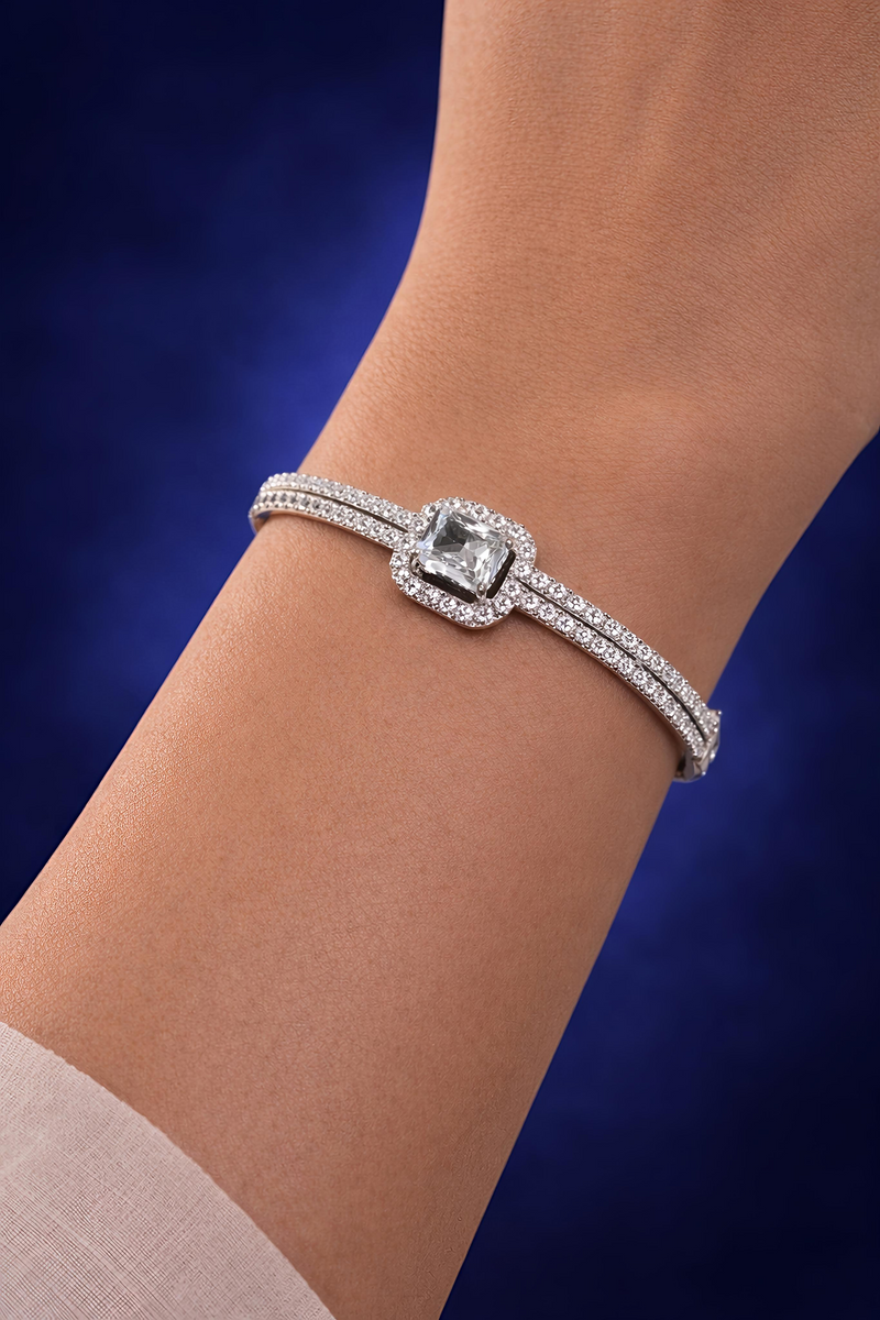 Elegant White Crystal Solitaire Bracelet for Women (BAR10)