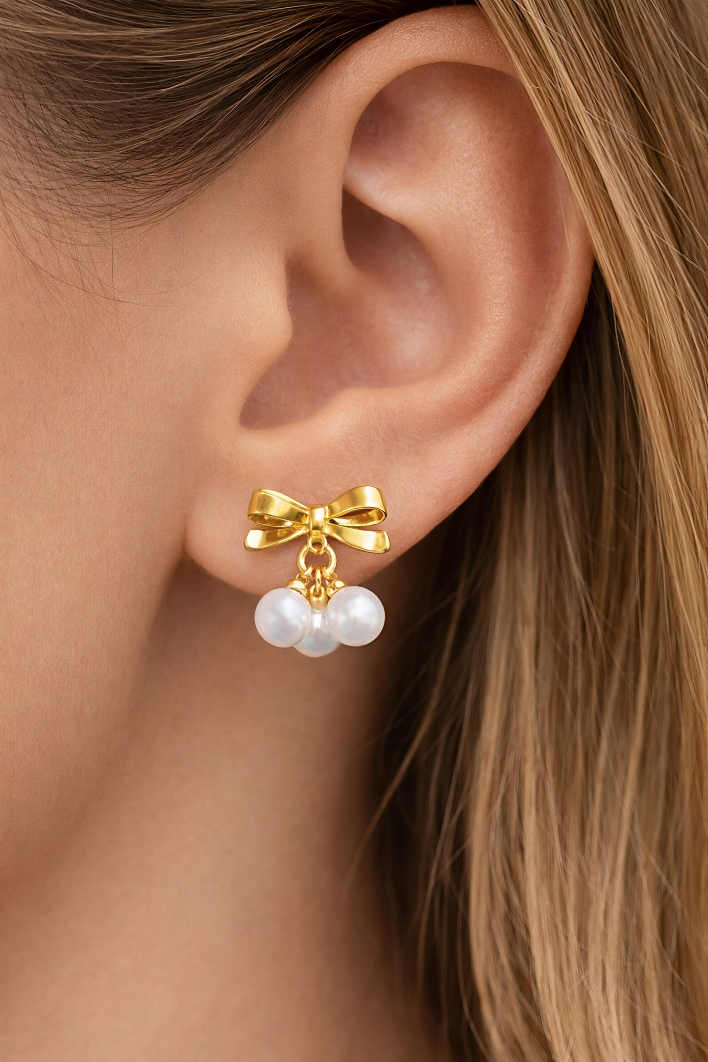 Gold Bow Pearl Stud Earrings (EAR25)