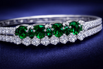 Royal Emerald Green Bracelet with Crystal Detailing (BAR4)