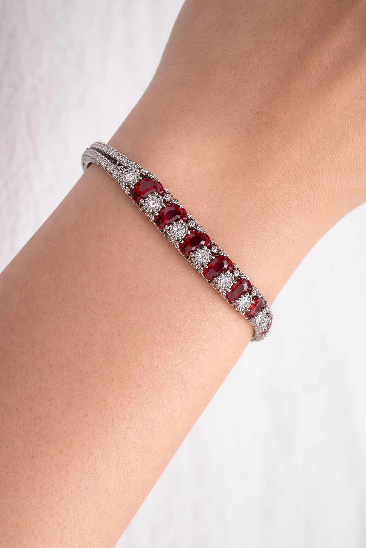 Luxury Ruby Red Crystal Bracelet for Women (BAR6)