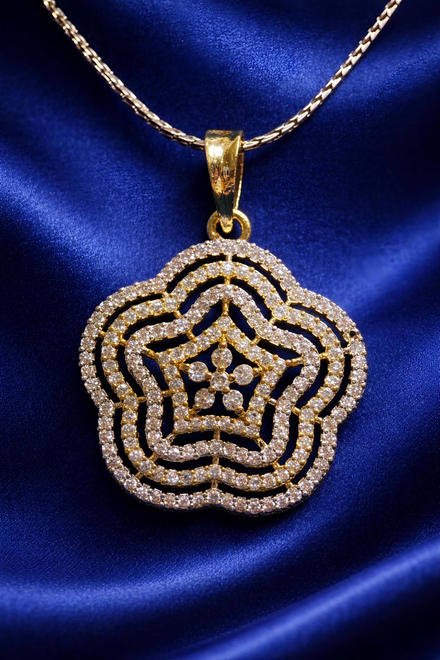 Elegant Gold Plated Floral Star Pendant Necklace Set (WPS7)