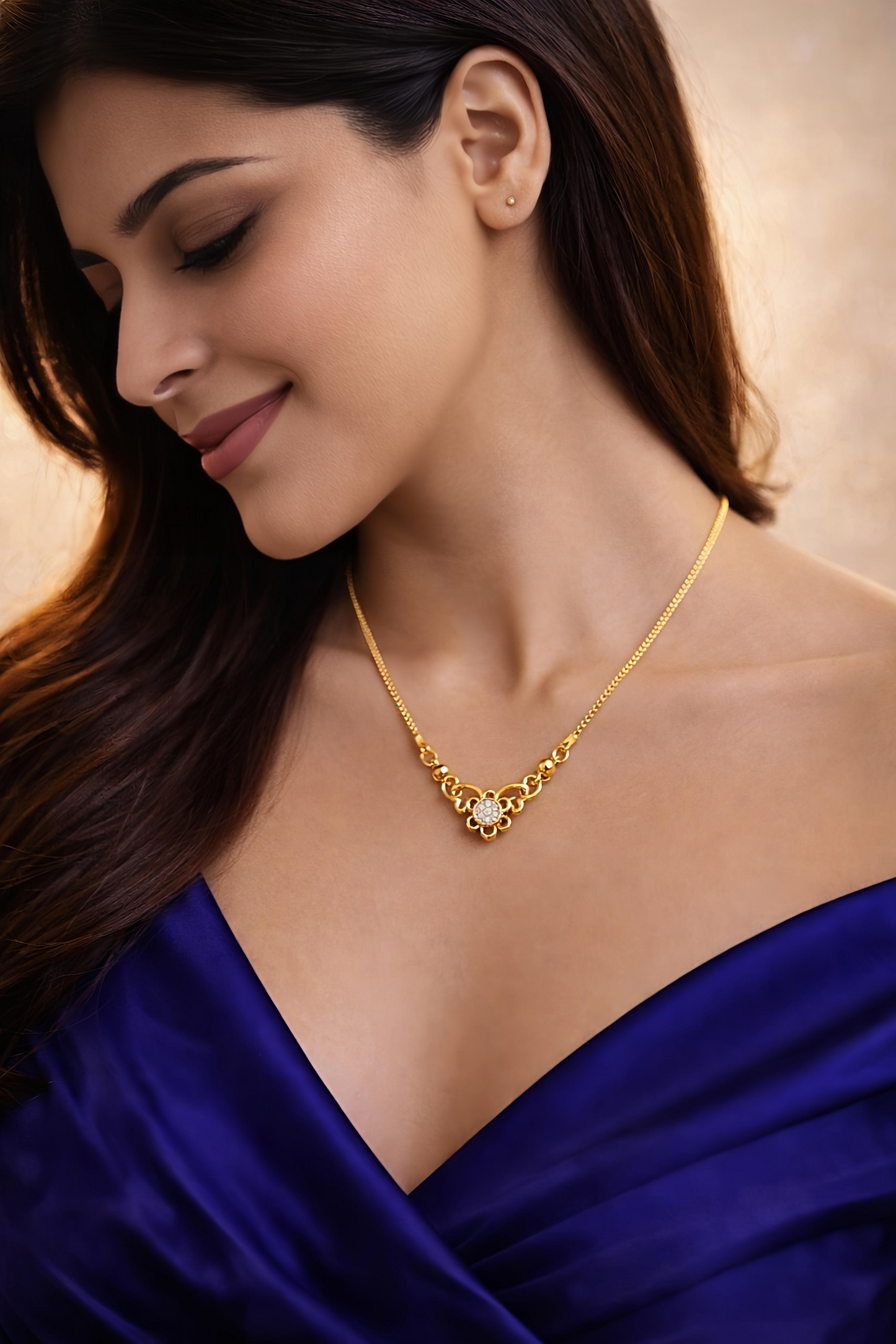Elegant Gold Plated Floral Charm Pendant Necklace (WPS8)